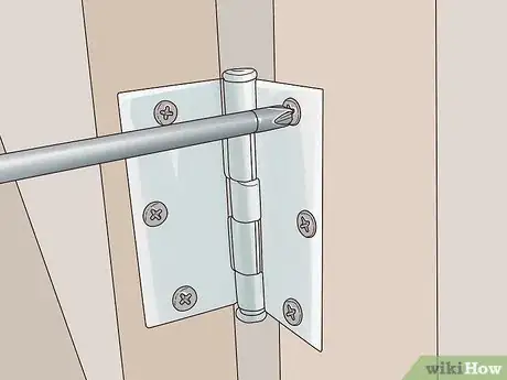 Imagen titulada Adjust Door Hinges Step 2