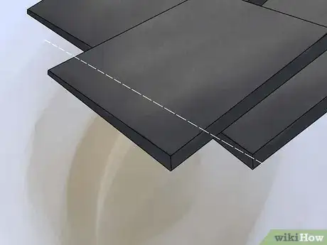 Imagen titulada Install Asphalt Shingles Step 4