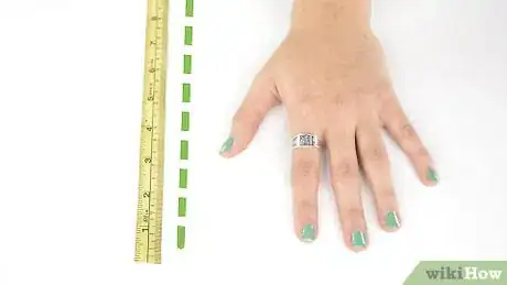 Imagen titulada Make Wolverine Claws Step 1