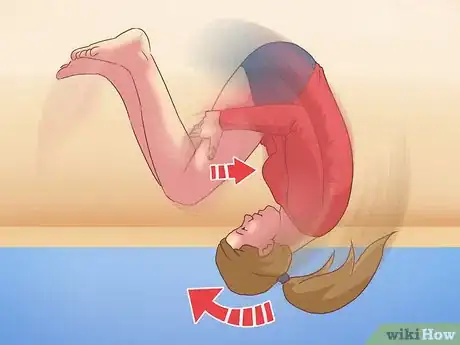 Imagen titulada Do a Front Tuck Step 6