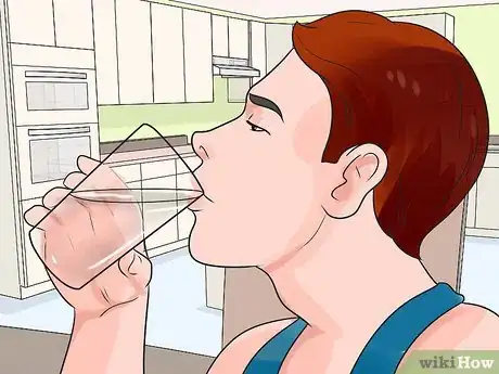 Imagen titulada Get Rid of a Sunburn Step 5