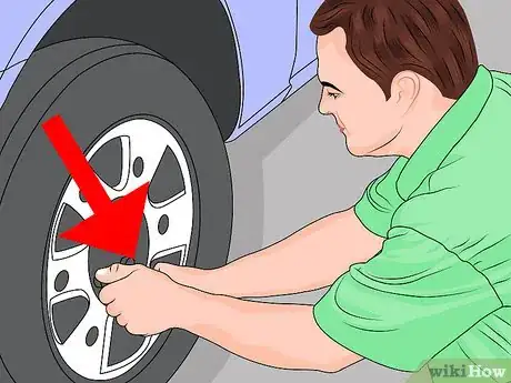Imagen titulada Paint Your Wheels Step 4