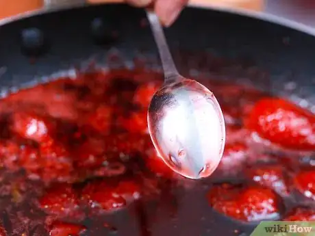 Imagen titulada Make Simple and Fresh Strawberry Jam Step 6