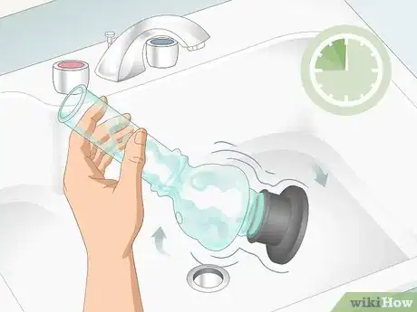 Imagen titulada Clean an Acrylic Bong Step 18