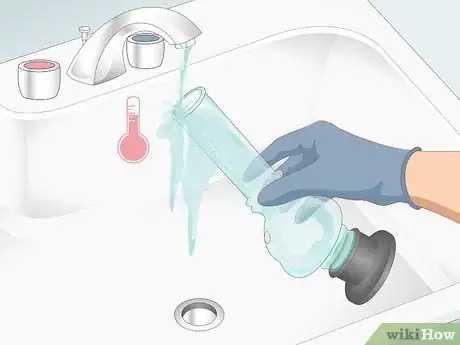 Imagen titulada Clean an Acrylic Bong Step 20