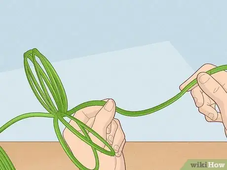 Imagen titulada Untangle a Slinky Step 4