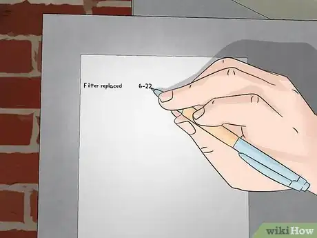 Imagen titulada Change a Home Air Filter Step 18