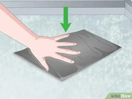 Imagen titulada Repair a Flat Roof Step 19