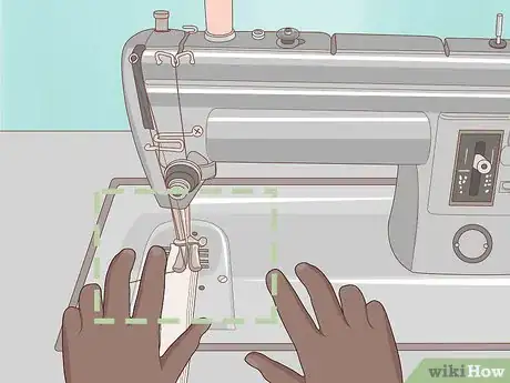 Imagen titulada Reupholster a Chair Step 19