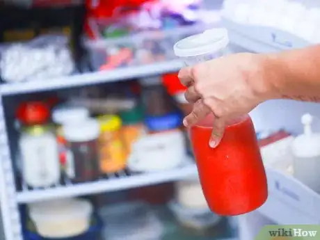 Imagen titulada Make Strawberry Juice Step 6