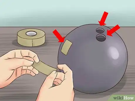 Imagen titulada Clean a Bowling Ball Step 5