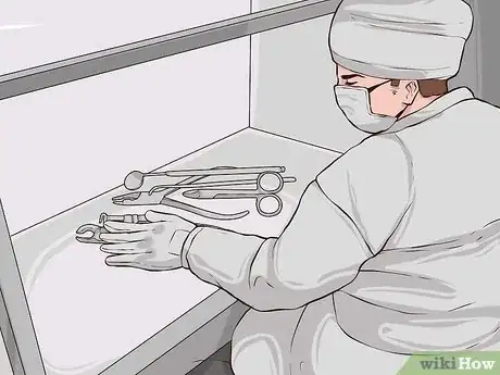Imagen titulada Sterilize Medical Instruments Step 1