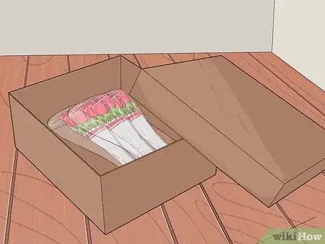 Imagen titulada Transport Cut Flowers Step 8