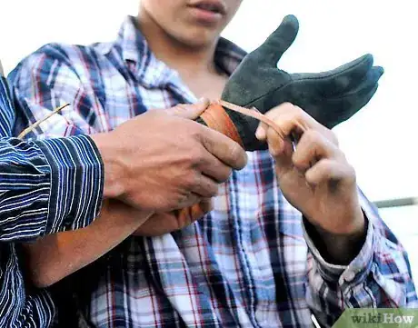 Imagen titulada Look Like a Cowboy Step 10