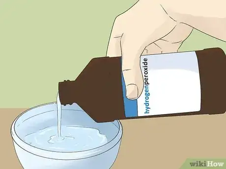 Imagen titulada Lighten Hair at Home Step 8