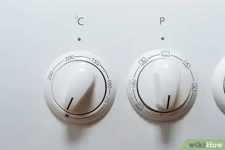 Imagen titulada Make a Sponge Cake Step 1