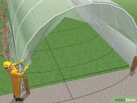 Imagen titulada Build a PVC Hoophouse Step 17