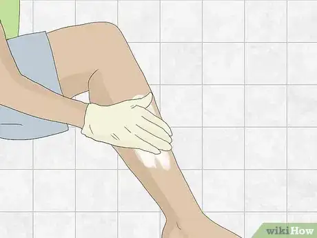 Imagen titulada Use Depilatory Cream Step 5