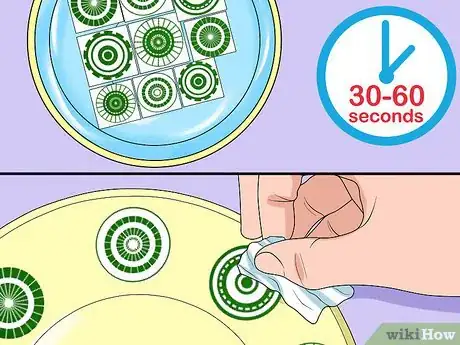 Imagen titulada Apply Waterslide Decals Step 20