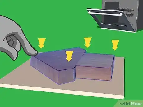 Imagen titulada Easily Mold Acrylic Plastic Sheets Step 10