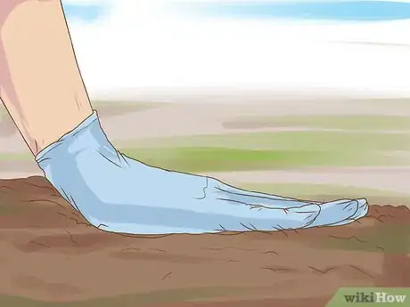 Imagen titulada Make a Putting Green Step 9