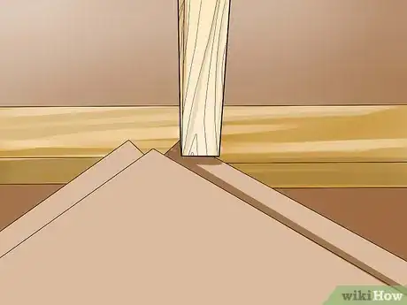 Imagen titulada Find a Wood Stud in a Wall to Hang Pictures On Step 12