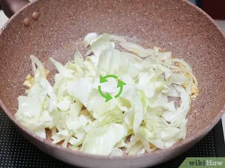 Imagen titulada Fry Cabbage Step 11
