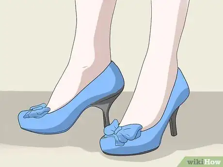 Imagen titulada Dress for a Baby's Baptism Step 5