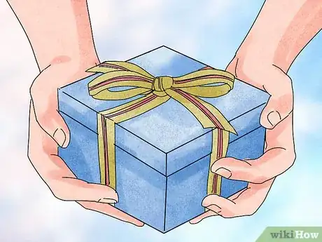 Imagen titulada Act on a Movie Date at Your Boyfriend's House Step 3