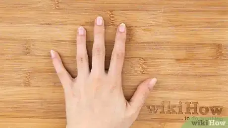Imagen titulada Apply Fake Nails Without Glue Step 18
