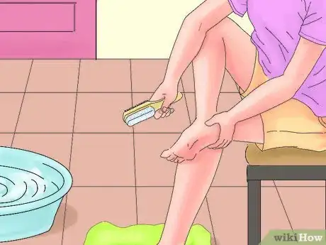 Imagen titulada Use a Foot Scraper Step 10