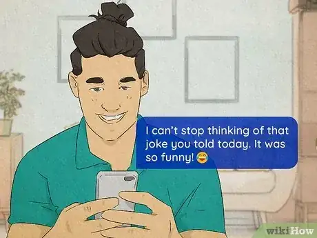 Imagen titulada Compliment a Girl over Text Step 3