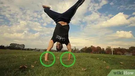 Imagen titulada Do a Round Off in Gymnastics Step 7