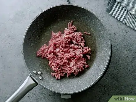 Imagen titulada Cook Beef Step 4