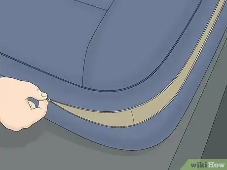 Imagen titulada Get Urine Out of a Car Seat Step 11