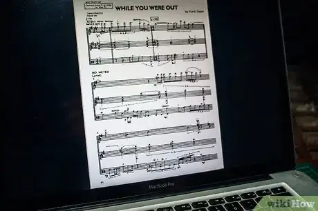 Imagen titulada Be a Good Guitarist Step 2