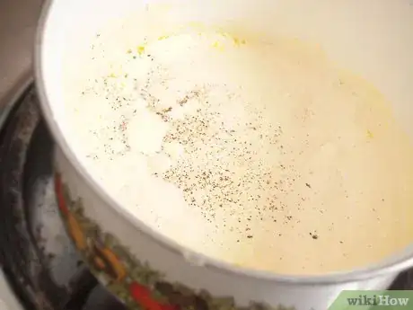Imagen titulada Make Homemade Alfredo Sauce Step 7