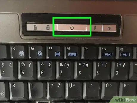 Imagen titulada Take a Hard Drive Out of a Laptop Step 4