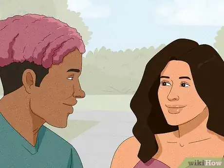 Imagen titulada Signs a Woman Is Sexually Attracted to You Step 2