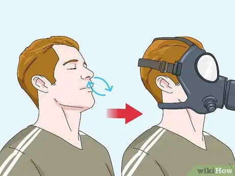 Imagen titulada Wear a Gas Mask Step 5