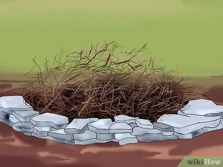 Imagen titulada Make a Fire to Survive Step 6