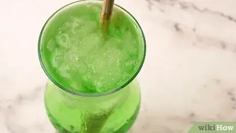 Imagen titulada Make Mountain Dew Baja Blast Step 3