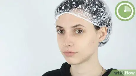 Imagen titulada Condition Your Hair Step 12
