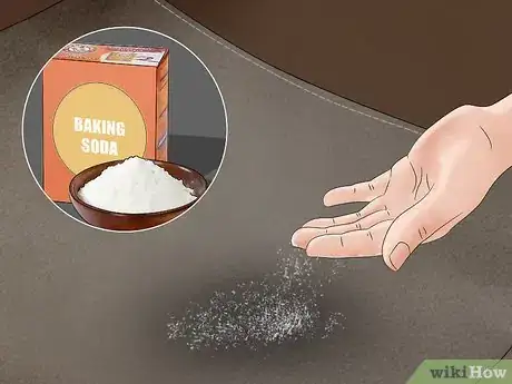 Imagen titulada Get the Gasoline Smell Out of a Car Step 8