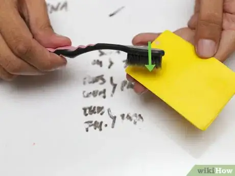 Imagen titulada Restore a Whiteboard Step 1