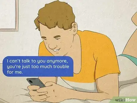 Imagen titulada Flirt with an Older Woman over Text Step 6