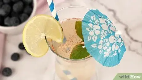 Imagen titulada Make Lemonade from Lemon Juice Concentrate Step 8