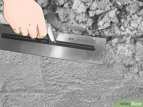 Imagen titulada Build a Concrete Pool Step 13