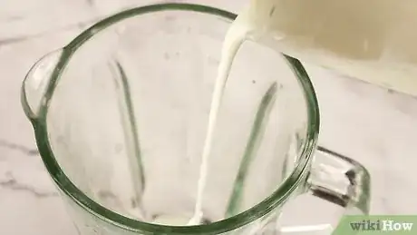 Imagen titulada Make a Blueberry Smoothie Step 1