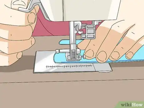 Imagen titulada Make a Chicken Harness Step 8